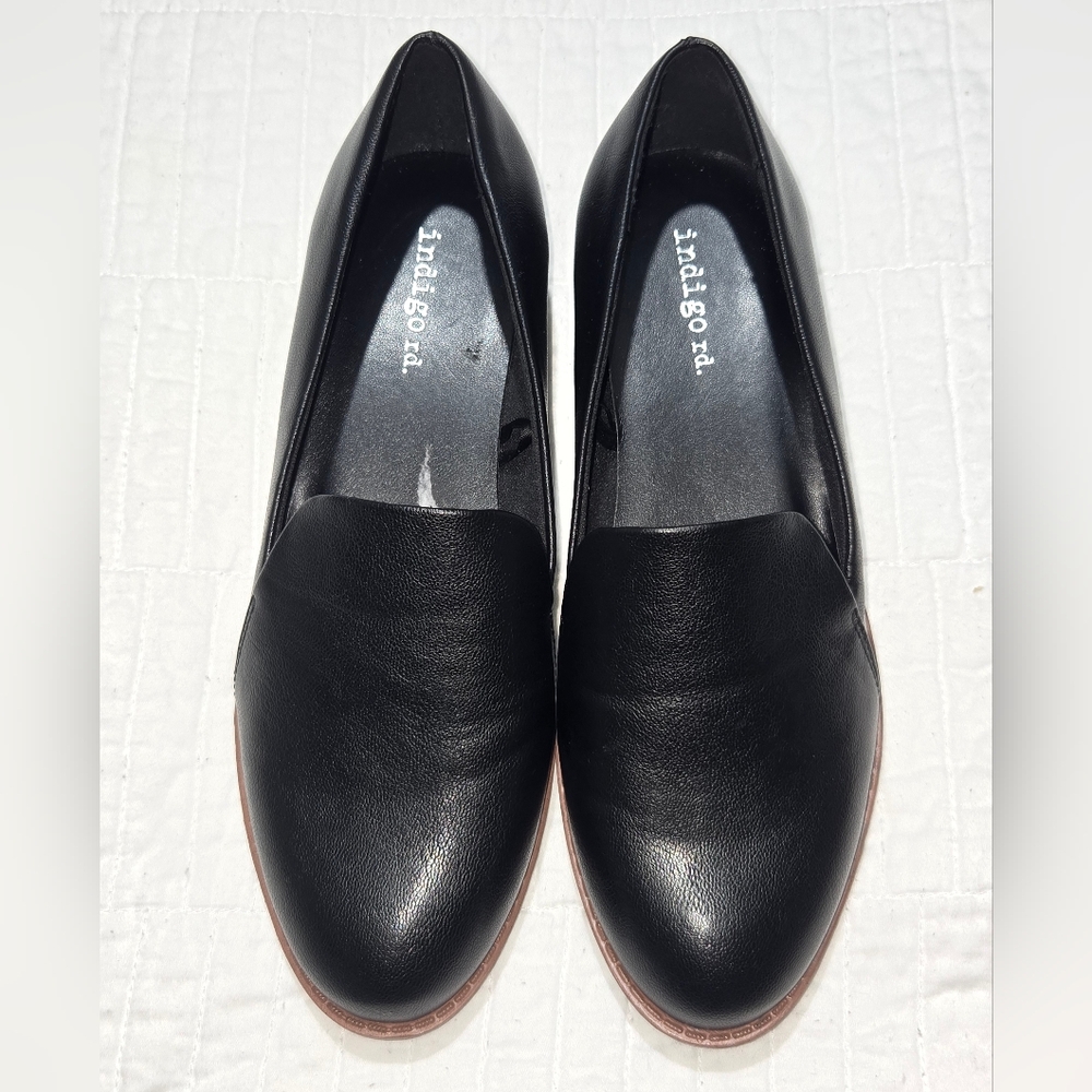 Indigo Women's Black Loafers